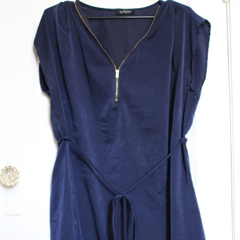 3/$20 - Dark Blue Tunic with Gold Zipper
